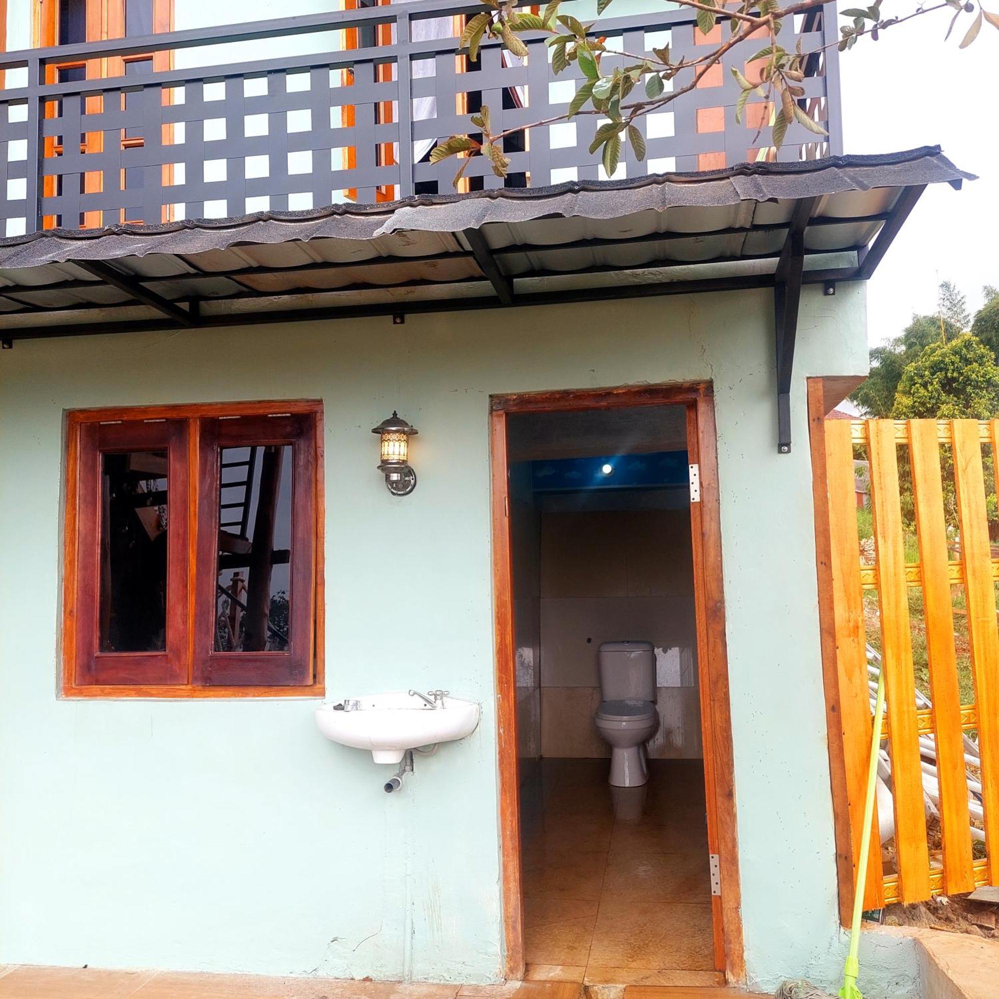 Kopa Hilltop - Family Guest Home รูเติง ห้อง รูปภาพ